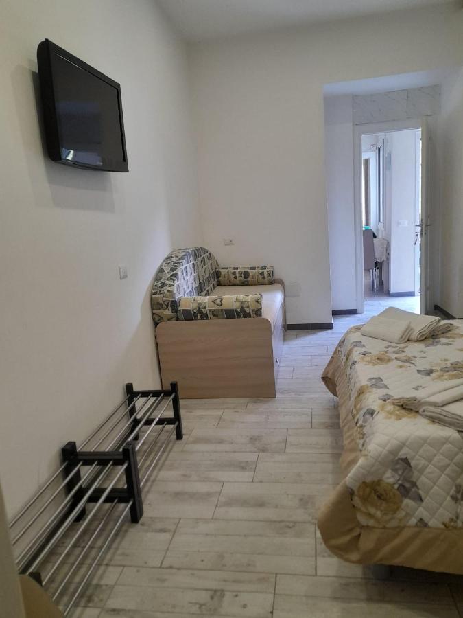 La Dimora Di Rosy Hotel Naples Exterior photo
